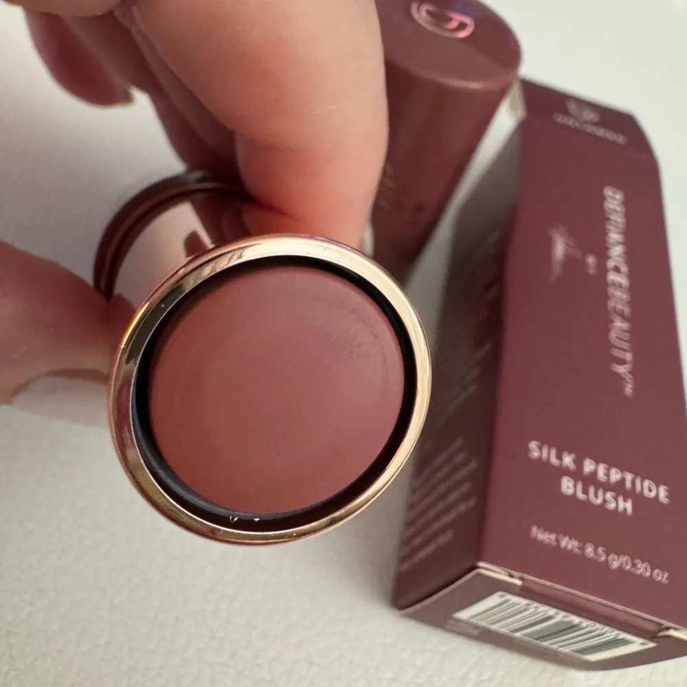 Defiance Beauty Silk Peptide Blush